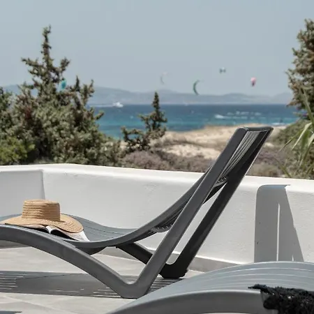 Afros Beachfront Apartman *
