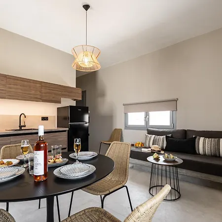 Afros Beachfront Apartman